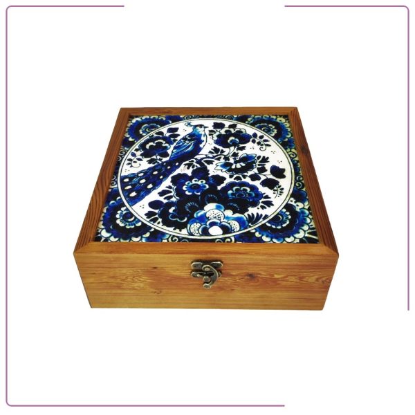 Handmade wooden gift box with the best patterned velvet top