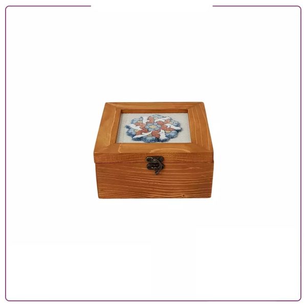 Handmade wooden gift box with Persian relief carpet (Small square design)